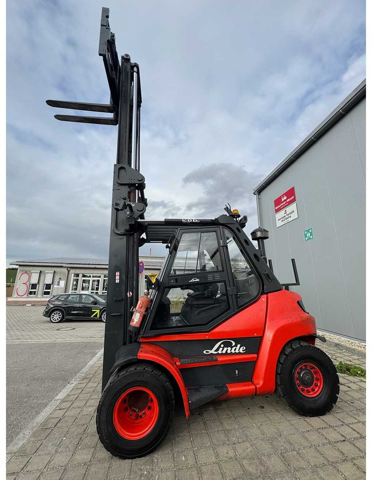 2015 SERVICE 10/2025 LINDE H70D 3RD + 4TH VALVE FORK ADJUSTER DIESEL FORKLIFT 10,706 HOURS - Chariot élévateur: photos 3 2015 SERVICE 10/2025 LINDE H70D 3RD + 4TH VALVE FORK ADJUSTER DIESEL FORKLIFT 10,706 HOURS - Chariot élévateur: photos 3