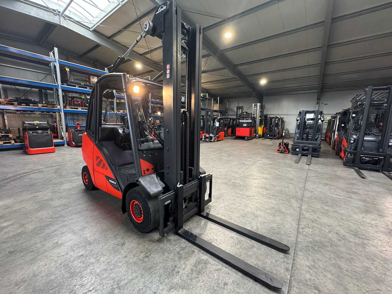 2015 SERVICE + UVV 09/2026 LINDE H30T 3,000KG TRIPLEX 645CM GAS FORKLIFT FORKLIFT 4,066 HOURS - Chariot élévateur: photos 4 2015 SERVICE + UVV 09/2026 LINDE H30T 3,000KG TRIPLEX 645CM GAS FORKLIFT FORKLIFT 4,066 HOURS - Chariot élévateur: photos 4