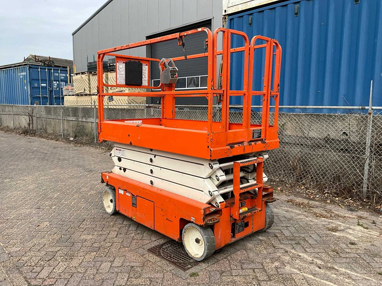 2016 SNORKEL S4726 AERIAL PLATFORM - Nacelle: photos 4 2016 SNORKEL S4726 AERIAL PLATFORM - Nacelle: photos 4