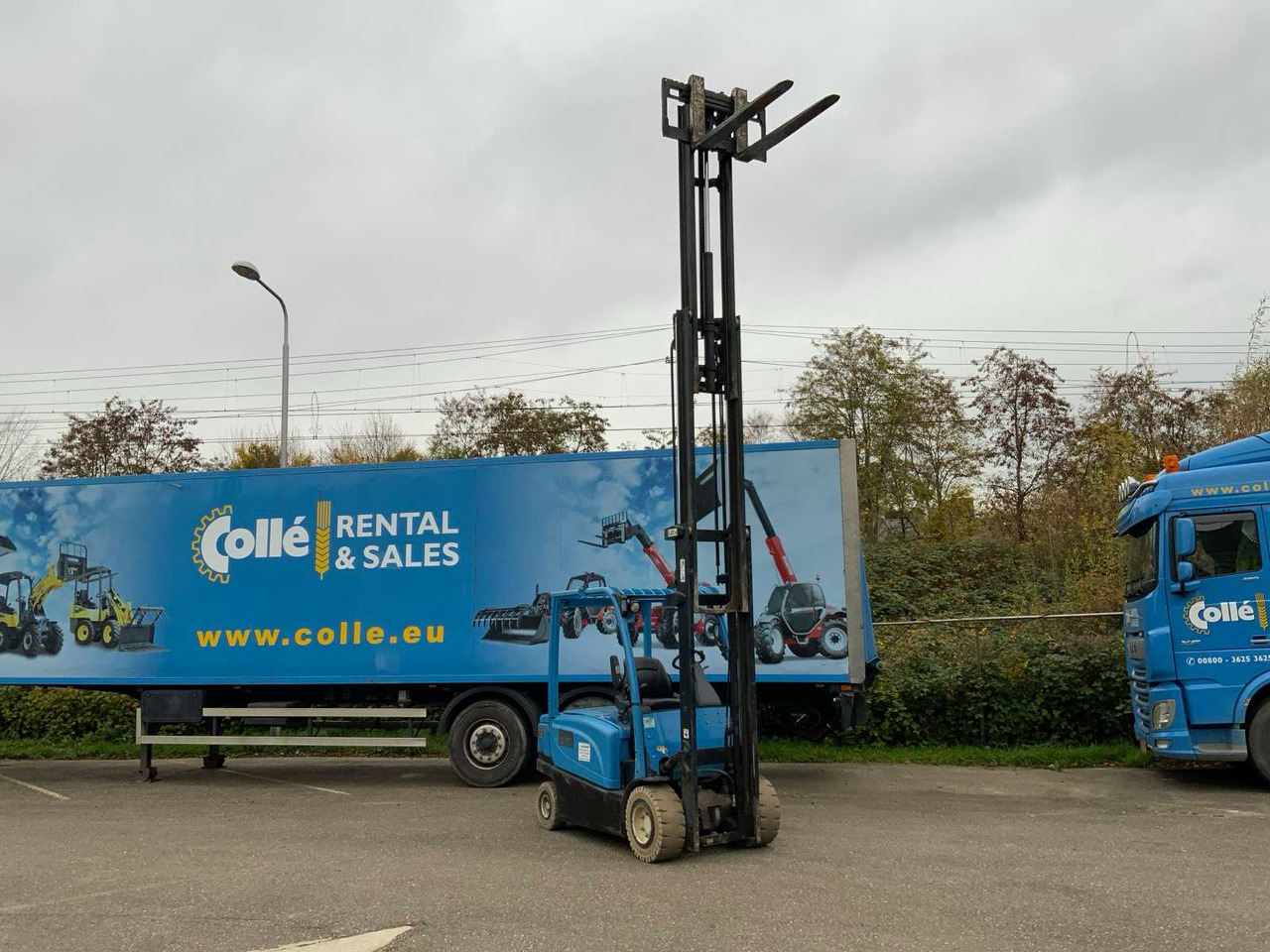 2016 YALE ERP35VL FORKLIFT - Chariot élévateur: photos 1 2016 YALE ERP35VL FORKLIFT - Chariot élévateur: photos 1