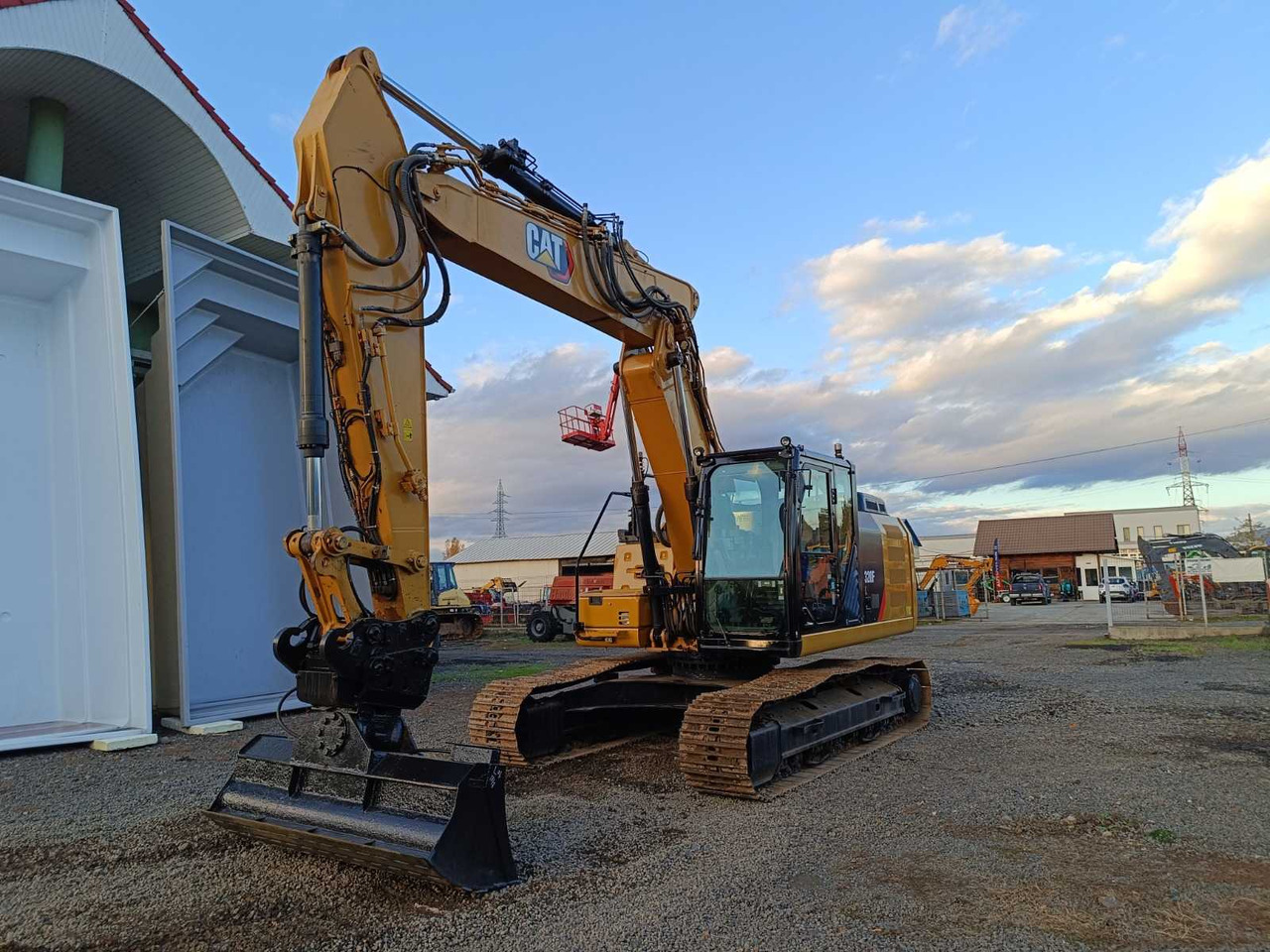 2017 CATERPILLAR 320FL TRACKED EXCAVATOR - Pelle: photos 4 2017 CATERPILLAR 320FL TRACKED EXCAVATOR - Pelle: photos 4