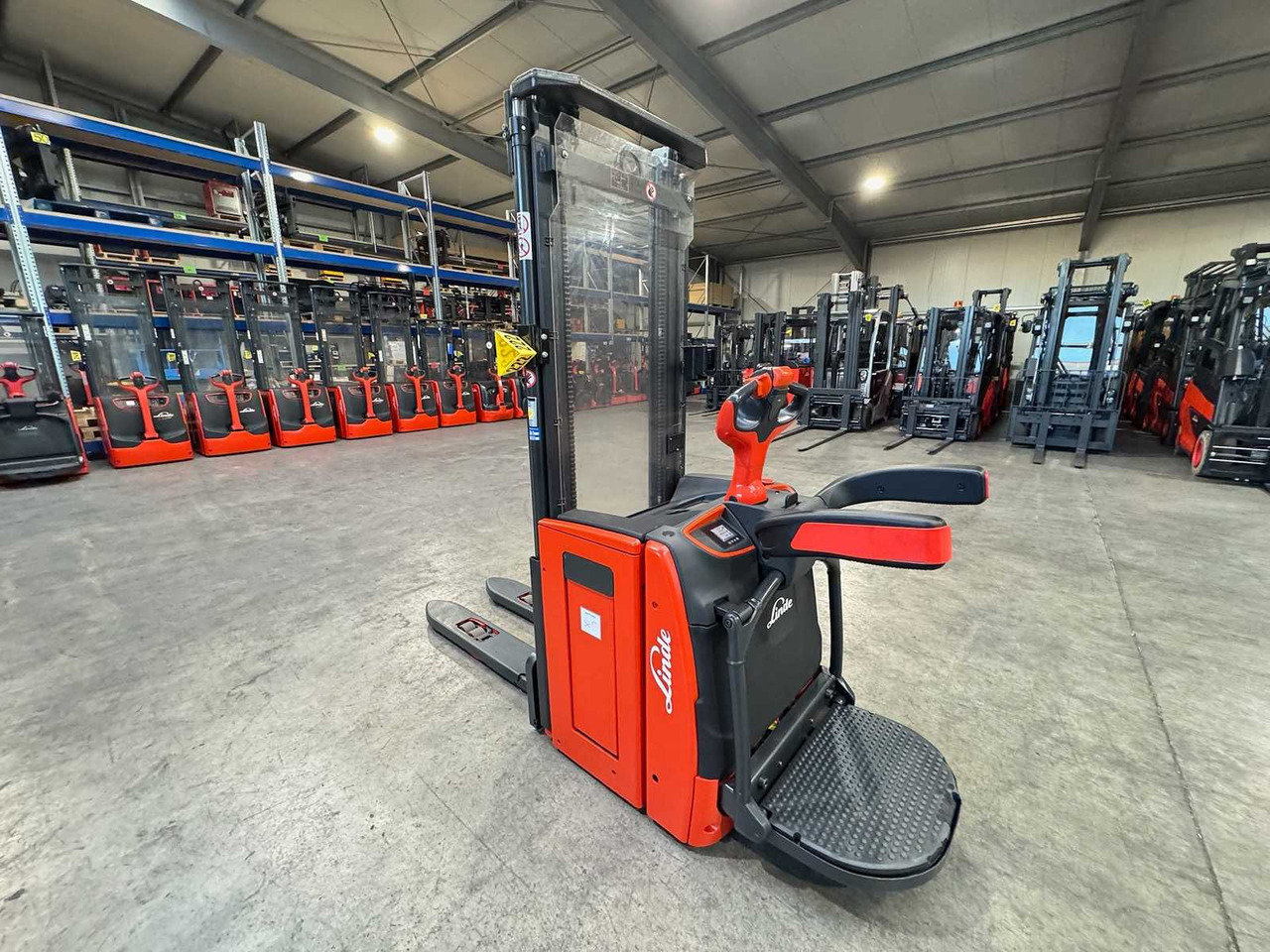 2018 SERVICE +UVV 09/2026 LINDE L14AP EVO 1.400KG PALLET TRUCK ANT INTEGRATED SCALE - Chariot élévateur: photos 2 2018 SERVICE +UVV 09/2026 LINDE L14AP EVO 1.400KG PALLET TRUCK ANT INTEGRATED SCALE - Chariot élévateur: photos 2
