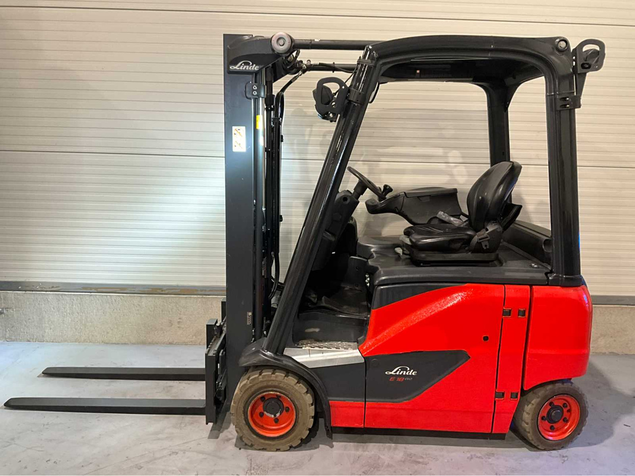 2019 LINDE E18PH-02 1800KG FORKLIFT - Chariot élévateur: photos 2 2019 LINDE E18PH-02 1800KG FORKLIFT - Chariot élévateur: photos 2