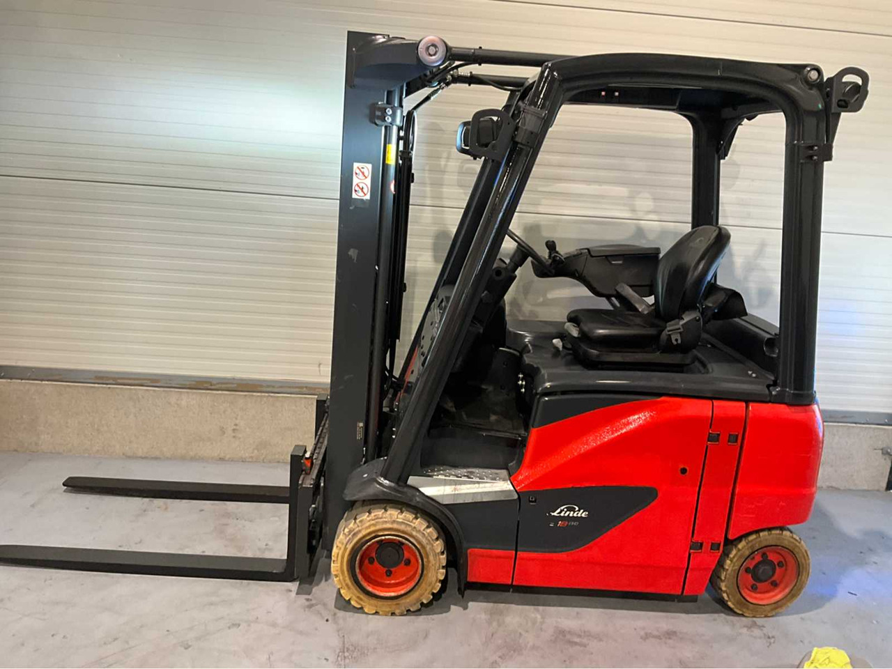 2019 LINDE E18PH-02 1800KG FORKLIFT - Chariot élévateur: photos 3 2019 LINDE E18PH-02 1800KG FORKLIFT - Chariot élévateur: photos 3