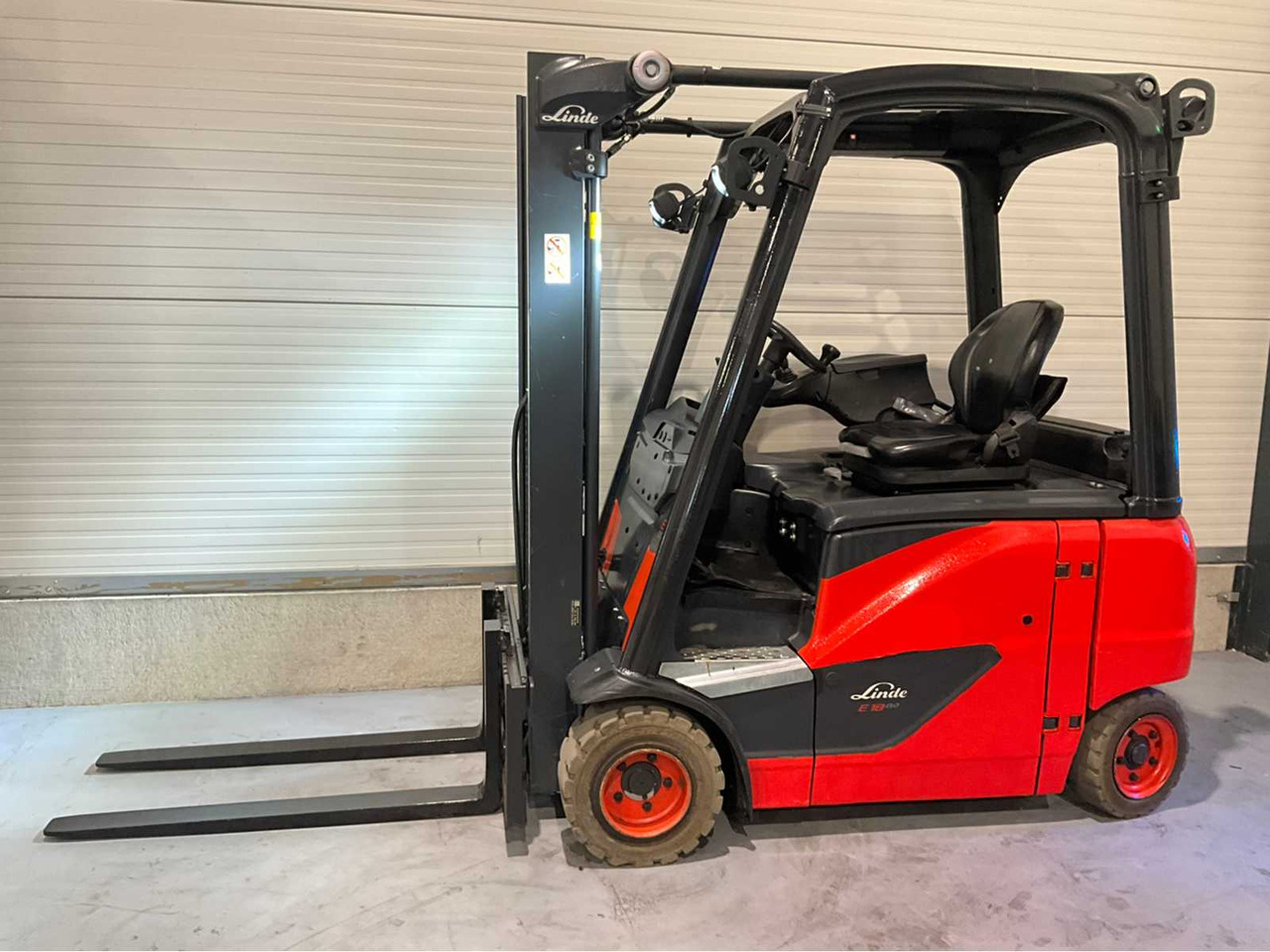 2019 LINDE E18PH-02 1800KG FORKLIFT - Chariot élévateur: photos 3 2019 LINDE E18PH-02 1800KG FORKLIFT - Chariot élévateur: photos 3