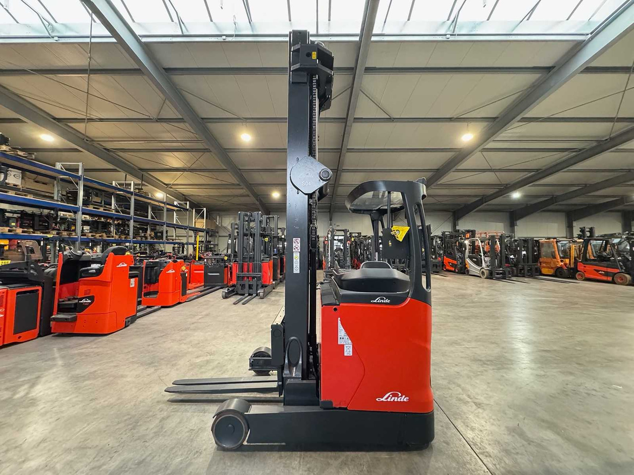 2019 SERVICE + UVV 08/2026 LINDE R16HD EVO TRIPLEX 905CM ELECTRIC FORKLIFT 10,525 HOURS - Chariot élévateur: photos 2 2019 SERVICE + UVV 08/2026 LINDE R16HD EVO TRIPLEX 905CM ELECTRIC FORKLIFT 10,525 HOURS - Chariot élévateur: photos 2