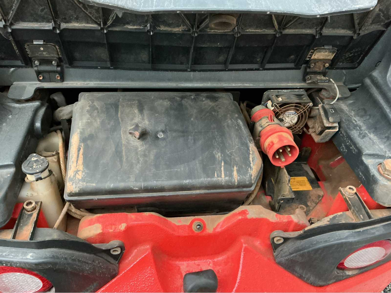 Chariot élévateur 2022 LINDE E25-01 FORKLIFT: photos 8 Chariot élévateur 2022 LINDE E25-01 FORKLIFT: photos 8