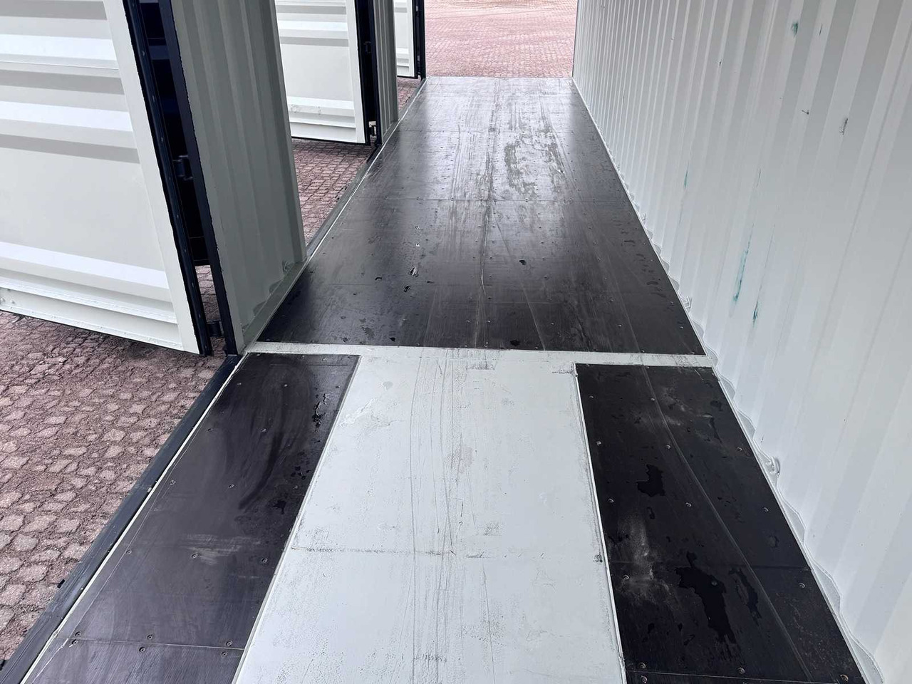 Conteneur maritime 40ft HQ High Cube shipping container with 3 side doors: photos 16