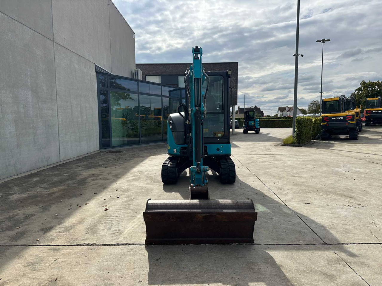 AIRMAN - 2023 - AX33U-7 - MIDI EXCAVATOR - Pelle: photos 2 AIRMAN - 2023 - AX33U-7 - MIDI EXCAVATOR - Pelle: photos 2