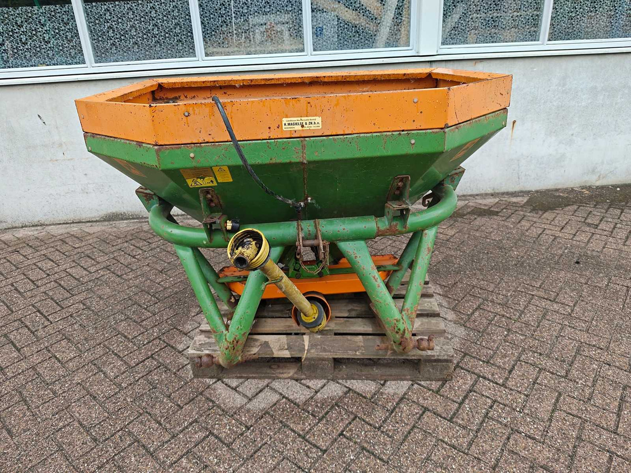 Amazone ZA-OC - Distributeur d'engrais: photos 2 Amazone ZA-OC - Distributeur d'engrais: photos 2