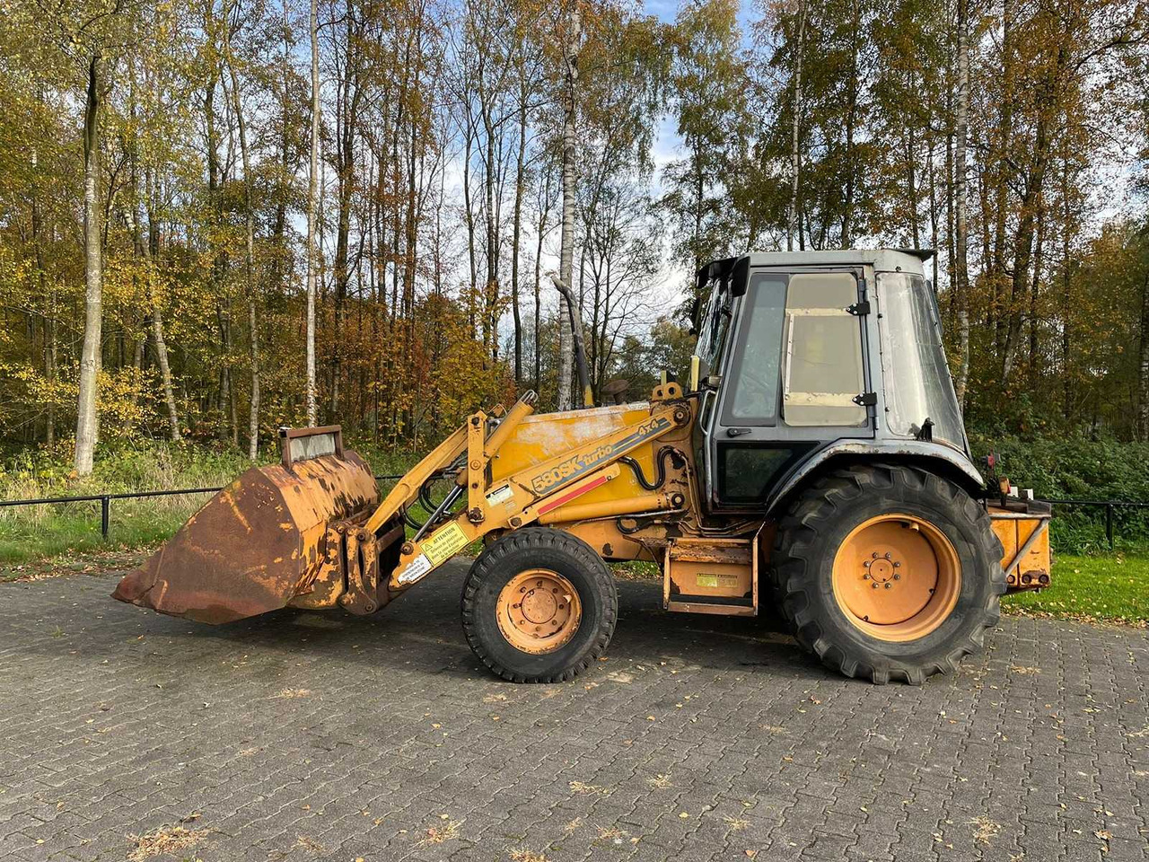CASE - 1995 - 580 SK TURBO - BACKHOE LOADER - Tractopelle: photos 3 CASE - 1995 - 580 SK TURBO - BACKHOE LOADER - Tractopelle: photos 3