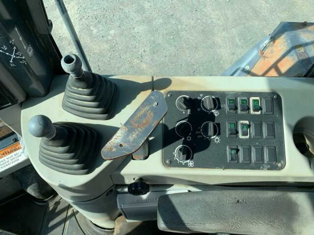 Bulldozer CASE 921C - 2000 - 921C SHOVEL - BULLDOZER: photos 10 Bulldozer CASE 921C - 2000 - 921C SHOVEL - BULLDOZER: photos 10