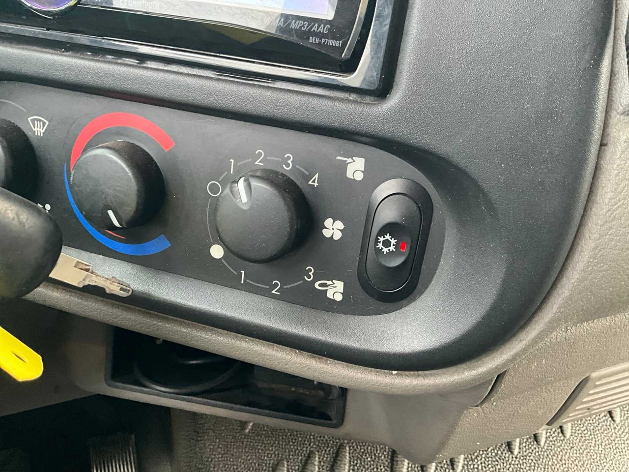 Camion 2010 DAF LF 55.250 - HYDRAULIC TAIL LIFT - 183000KM: photos 42 Camion 2010 DAF LF 55.250 - HYDRAULIC TAIL LIFT - 183000KM: photos 42