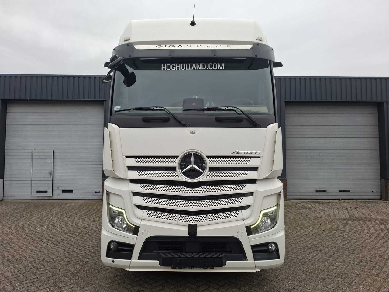 2022 MERCEDES-BENZ ACTROS 2545 6X2 GIGASPACE TRUCK - Camion: photos 2 2022 MERCEDES-BENZ ACTROS 2545 6X2 GIGASPACE TRUCK - Camion: photos 2