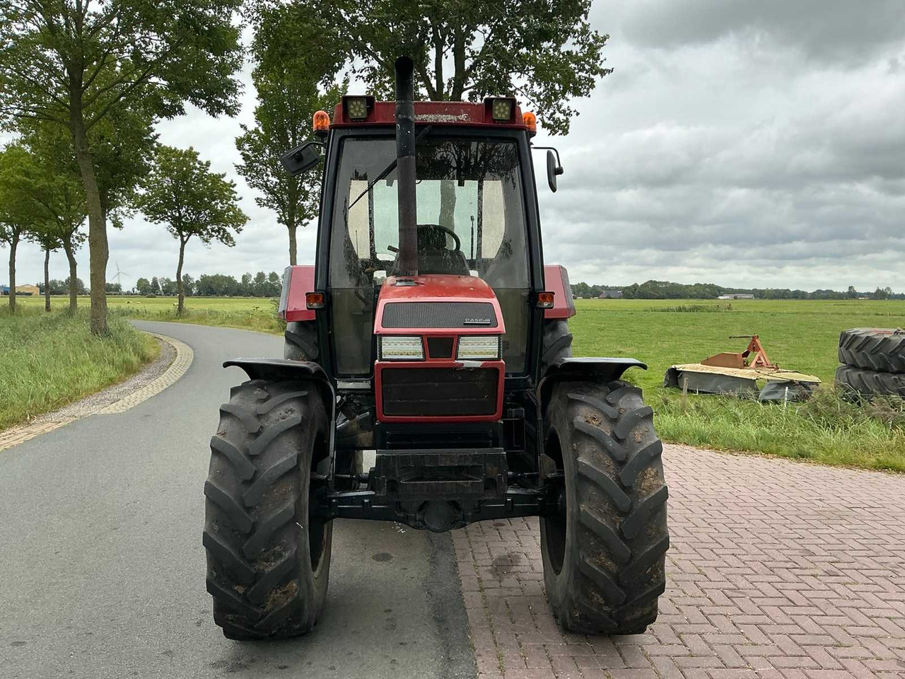 Case ih 4230 xl - Tracteur agricole: photos 4 Case ih 4230 xl - Tracteur agricole: photos 4