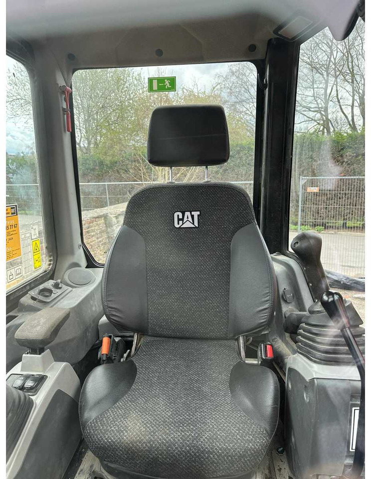 Caterpillar 305E2CR - Pelle sur chenille: photos 4 Caterpillar 305E2CR - Pelle sur chenille: photos 4