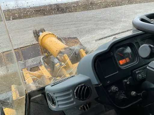 Mini chargeuse Caterpillar L972H: photos 16