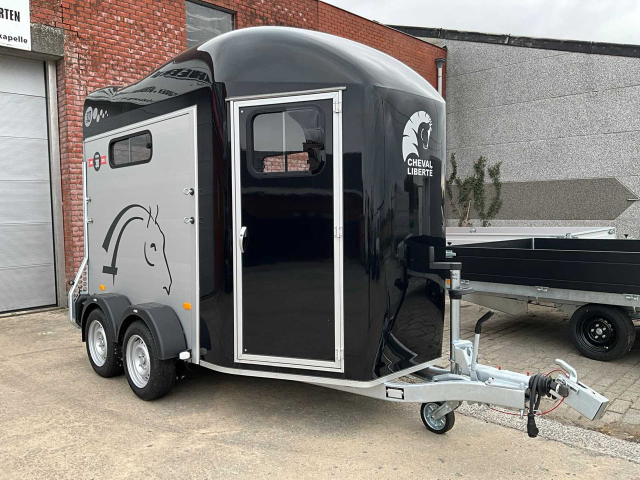 Cheval Liberté - Remorque bétaillère: photos 3 Cheval Liberté - Remorque bétaillère: photos 3