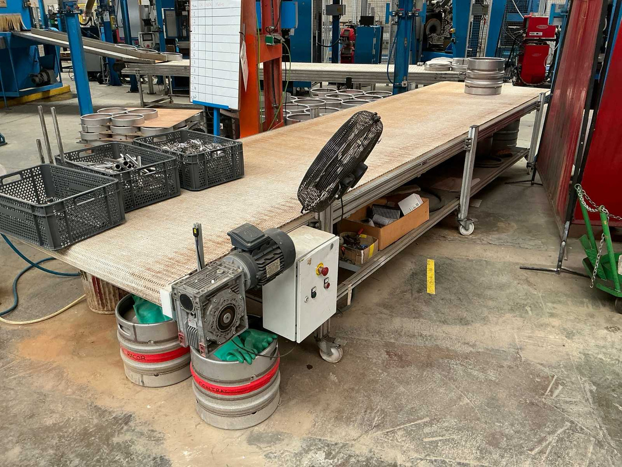 Conveyor belt - Bande transporteuse: photos 1 Conveyor belt - Bande transporteuse: photos 1