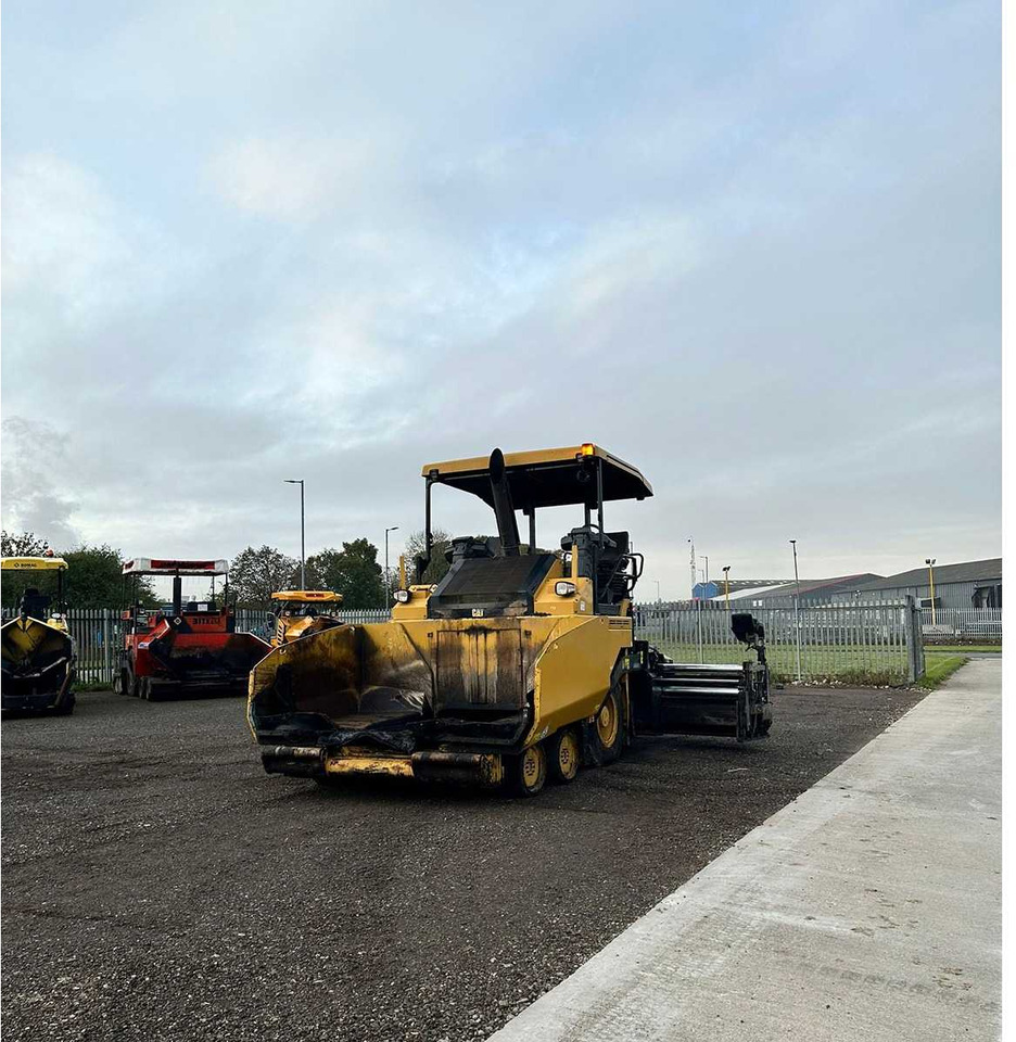 Caterpillar AP500F - Engins de chantier: photos 4 Caterpillar AP500F - Engins de chantier: photos 4