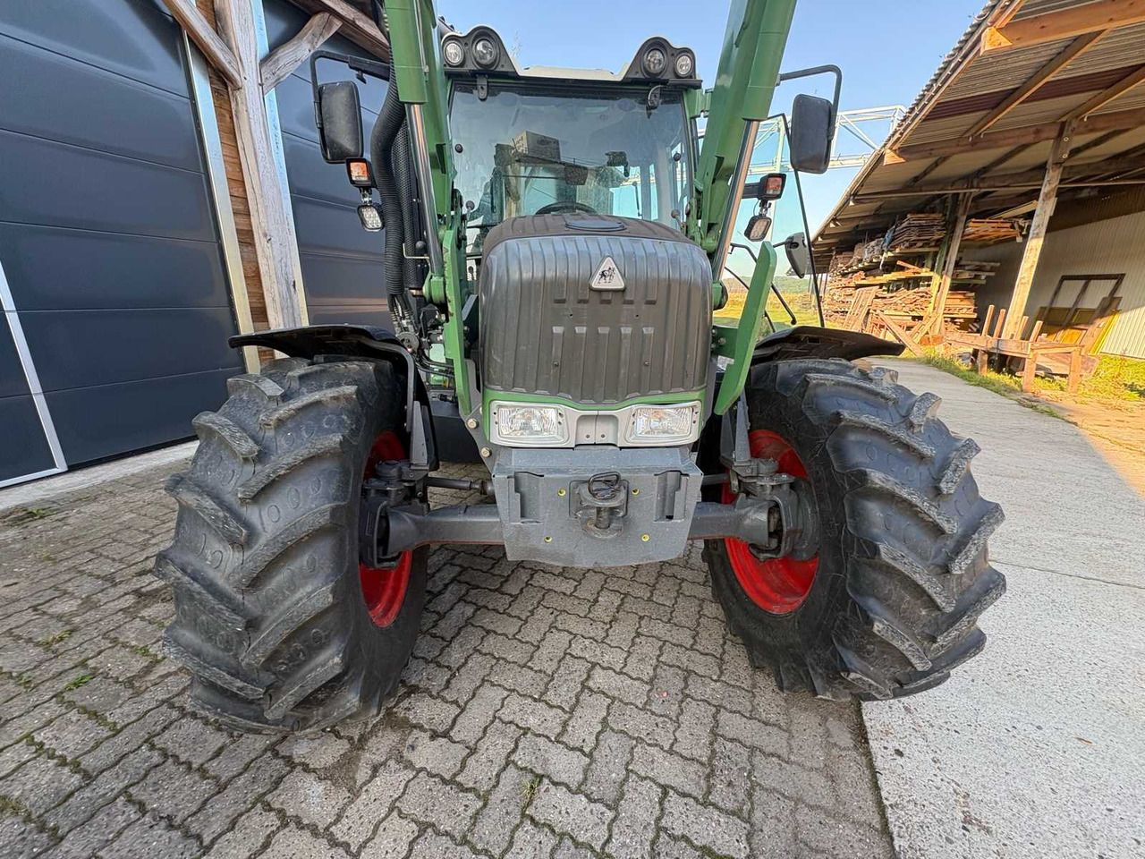 Fendt 209 S Vario - Tracteur agricole: photos 5 Fendt 209 S Vario - Tracteur agricole: photos 5