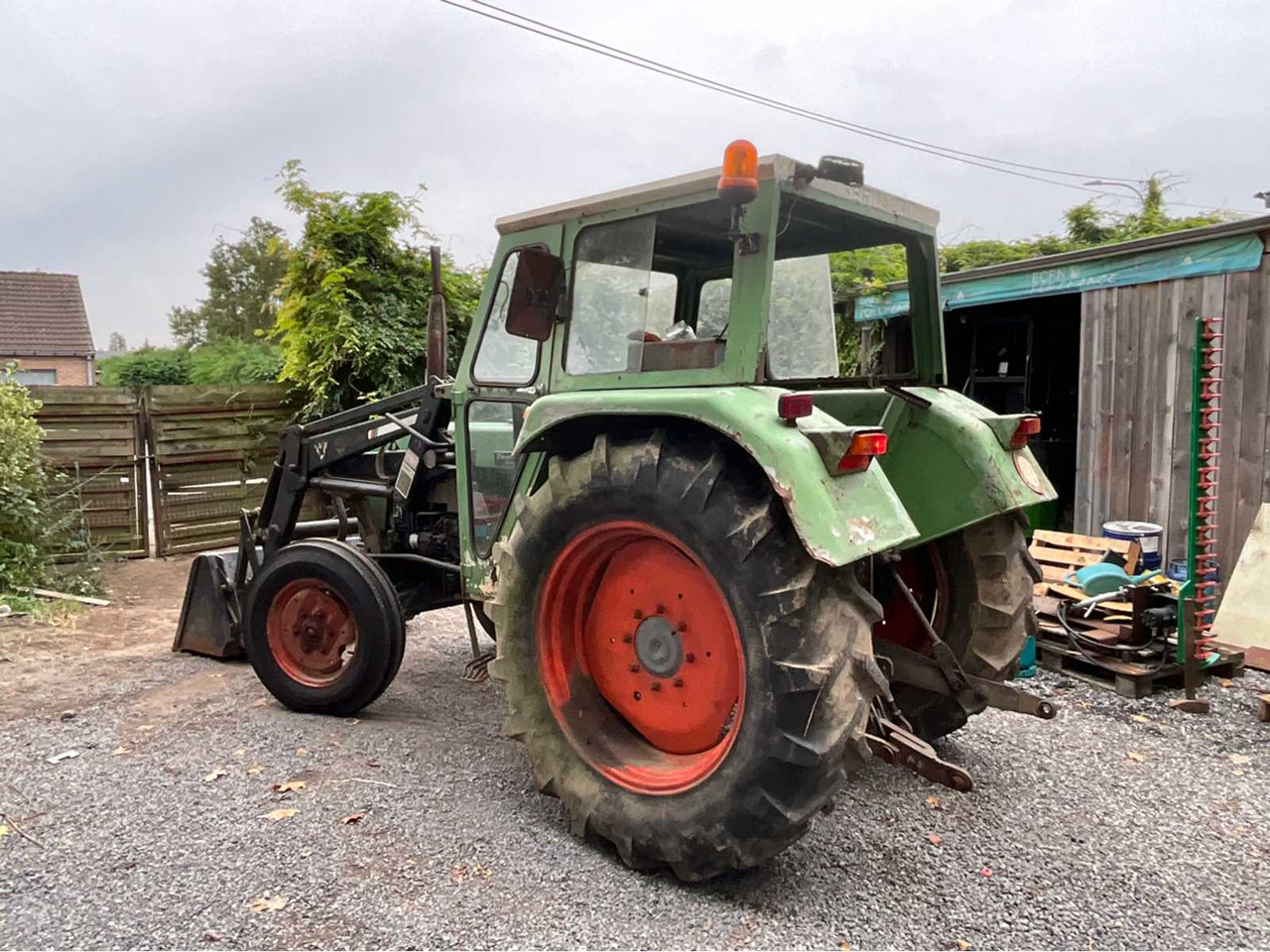 Fendt Farmer 106S Turbomatik - Tracteur agricole: photos 3 Fendt Farmer 106S Turbomatik - Tracteur agricole: photos 3