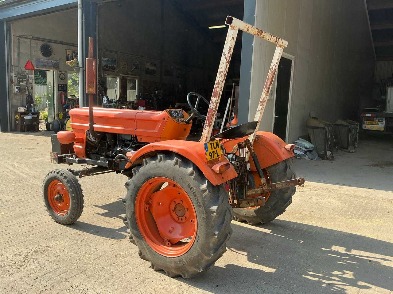 Fiat 300 - Tracteur agricole: photos 3 Fiat 300 - Tracteur agricole: photos 3