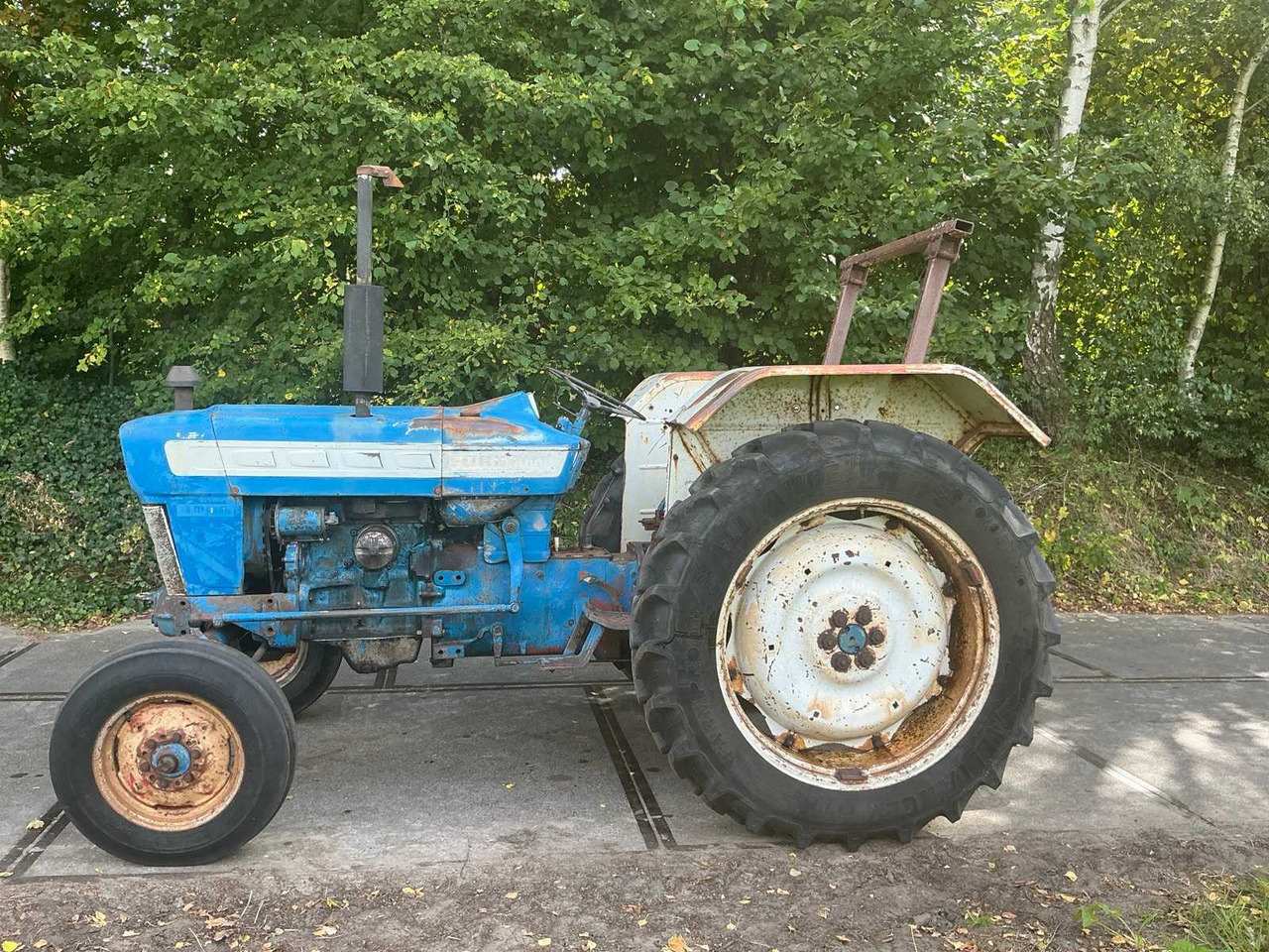 Ford 4000 - Tracteur agricole: photos 4 Ford 4000 - Tracteur agricole: photos 4