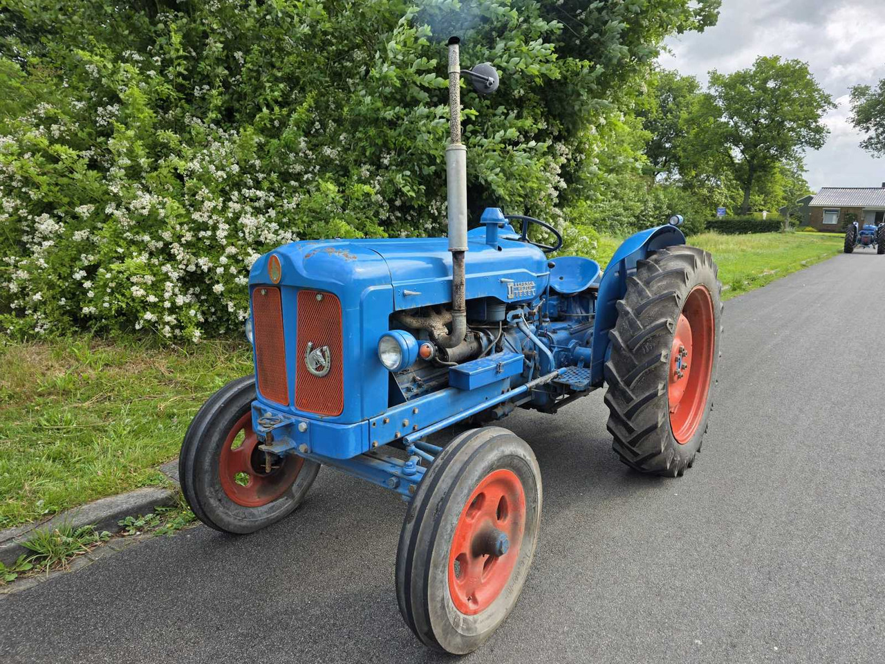 Fordson Major - Tracteur agricole: photos 1 Fordson Major - Tracteur agricole: photos 1