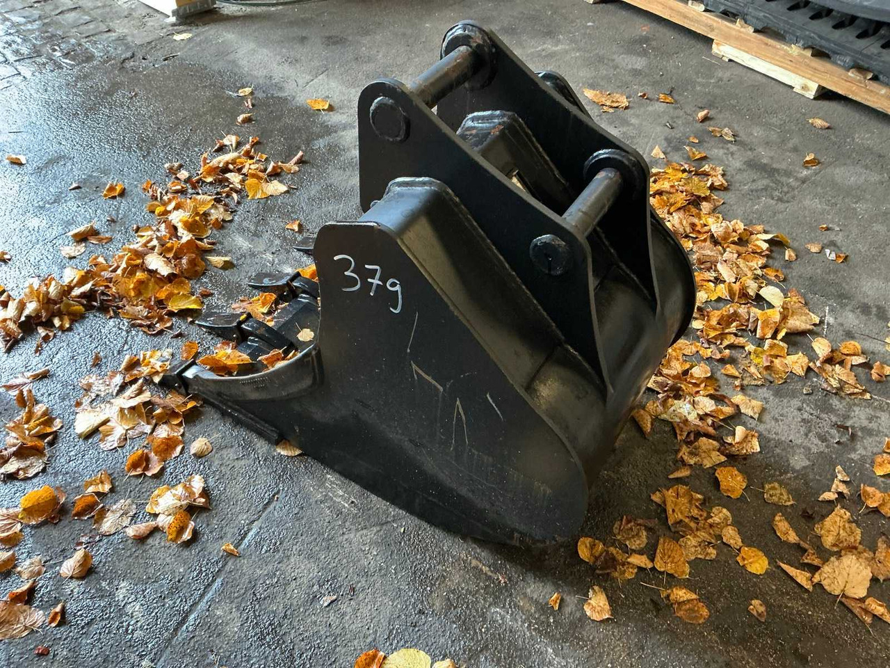 GEITH - 2021 - BUCKET FOR YANMAR B75W B95W - Chargeuse sur pneus: photos 4 GEITH - 2021 - BUCKET FOR YANMAR B75W B95W - Chargeuse sur pneus: photos 4