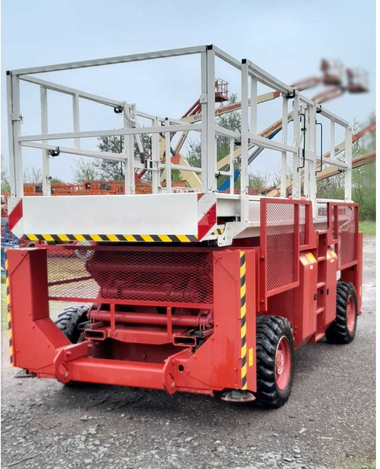 Genie GS 3384 - Nacelle: photos 1 Genie GS 3384 - Nacelle: photos 1