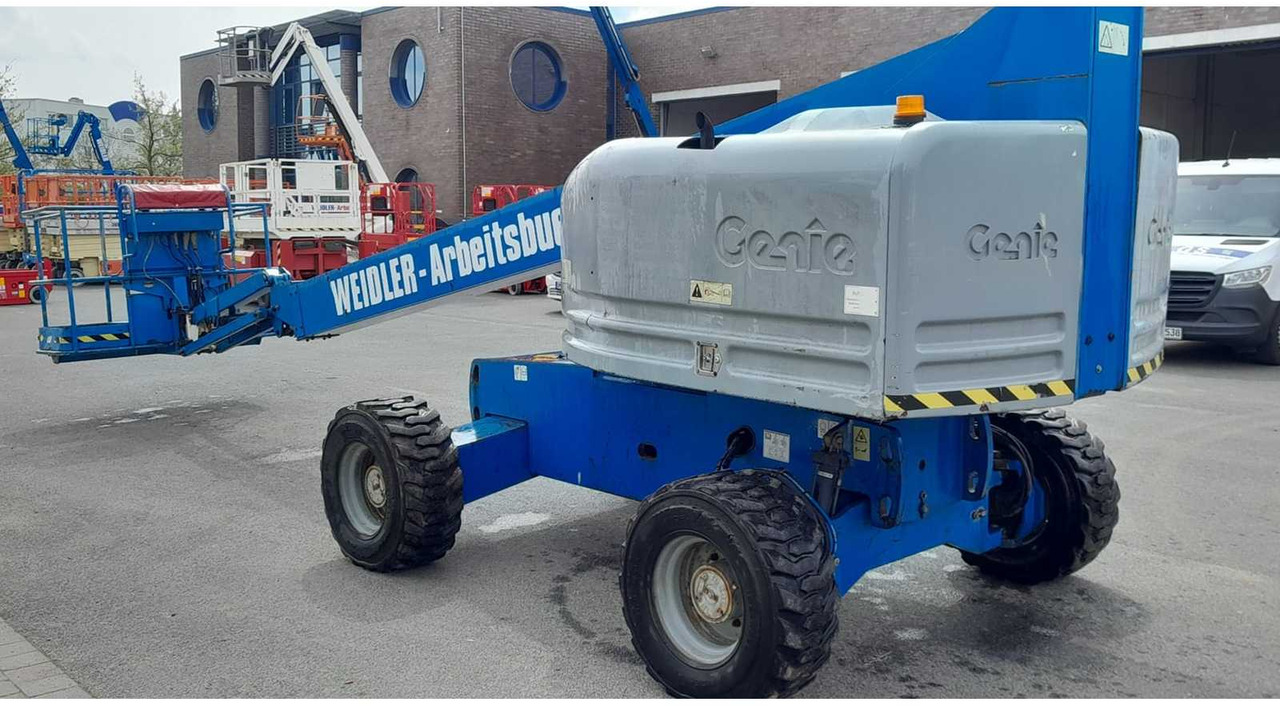 Genie S45XC - Nacelle: photos 4 Genie S45XC - Nacelle: photos 4