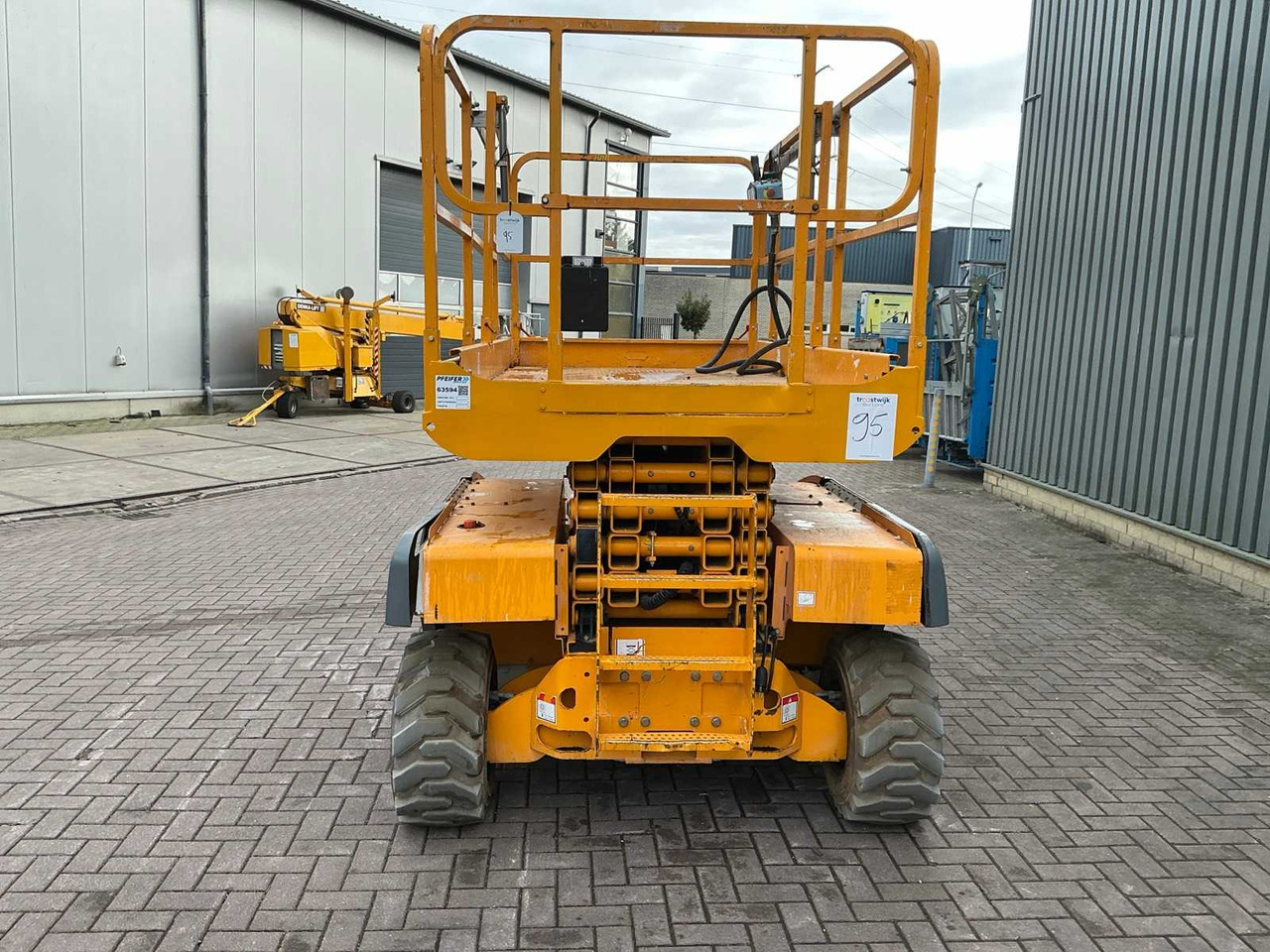 Haulotte Compact 12RTE - Nacelle: photos 4 Haulotte Compact 12RTE - Nacelle: photos 4