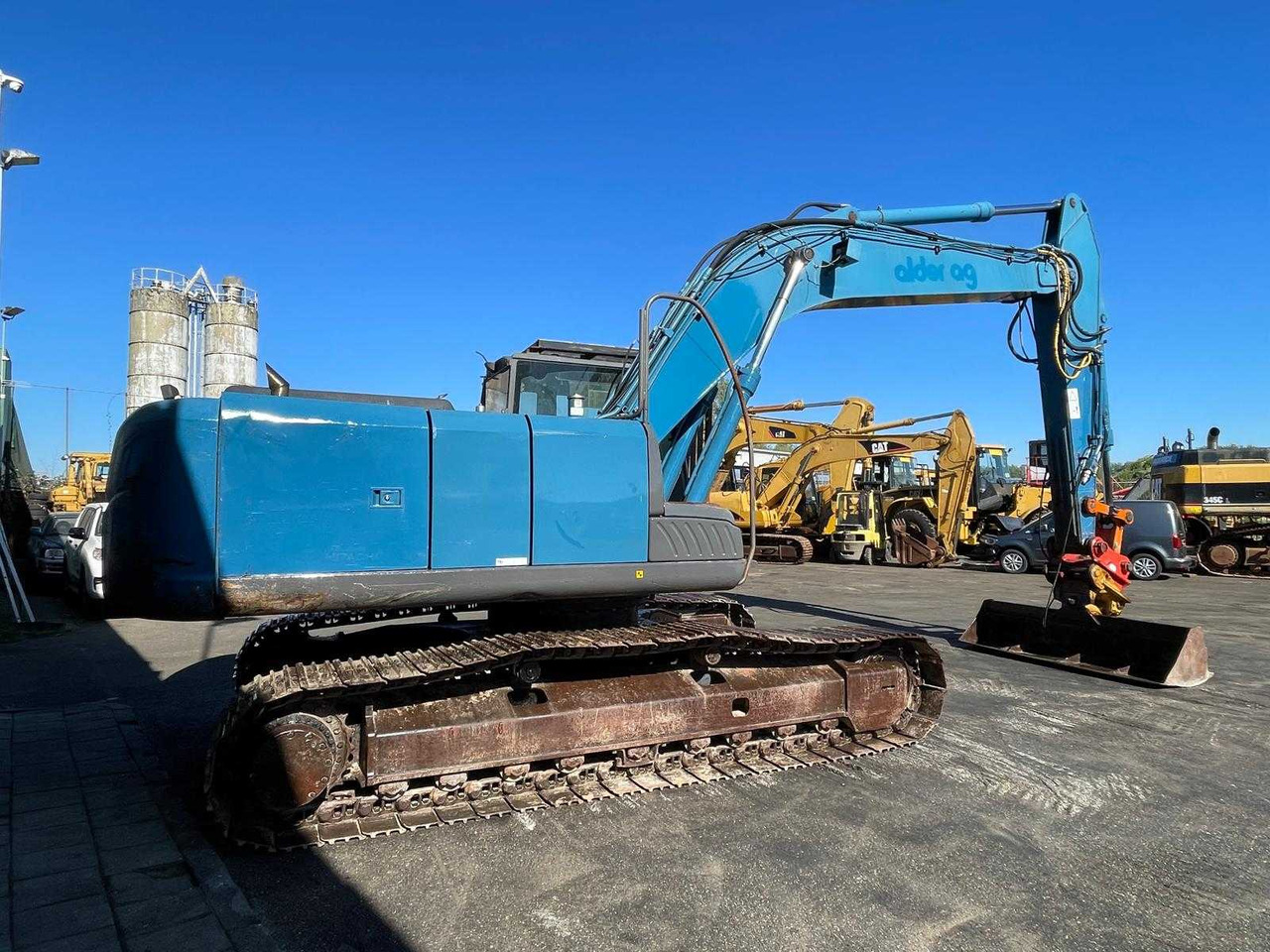 Hitachi ZX250LCN-3 - Pelle sur chenille: photos 5 Hitachi ZX250LCN-3 - Pelle sur chenille: photos 5