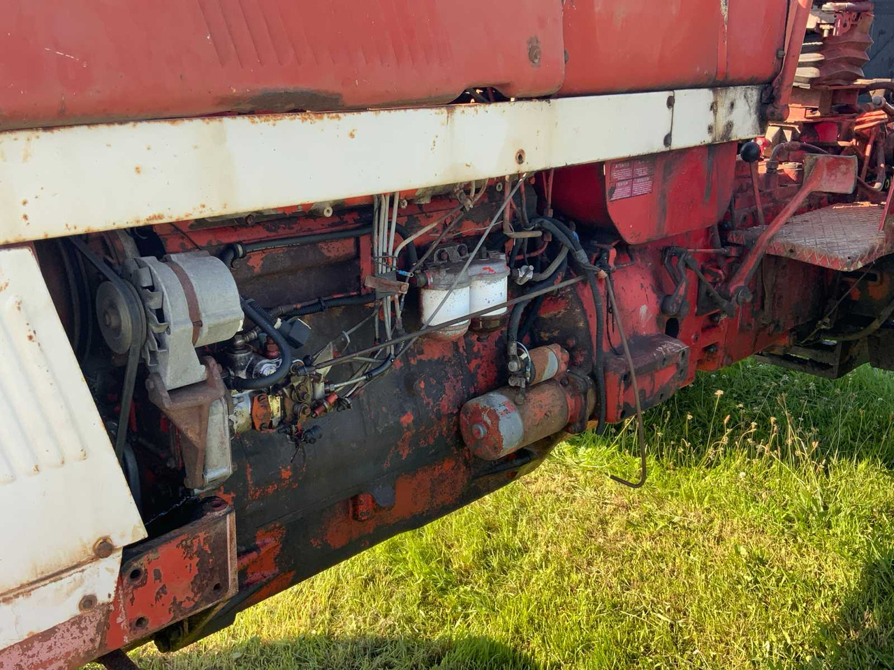 Tracteur agricole International 1046 A: photos 11