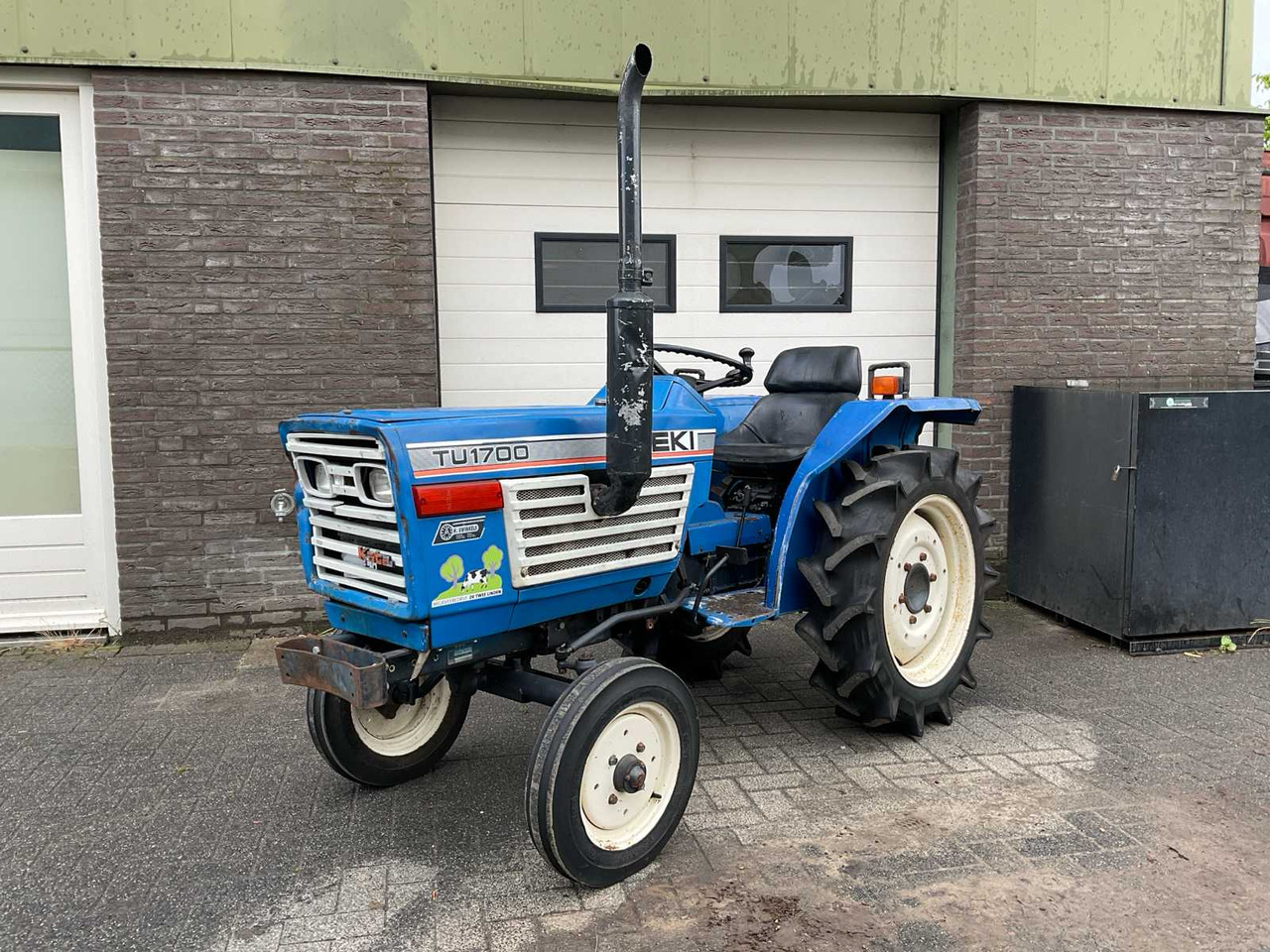 Iseki TU1700 - Micro tracteur: photos 1 Iseki TU1700 - Micro tracteur: photos 1