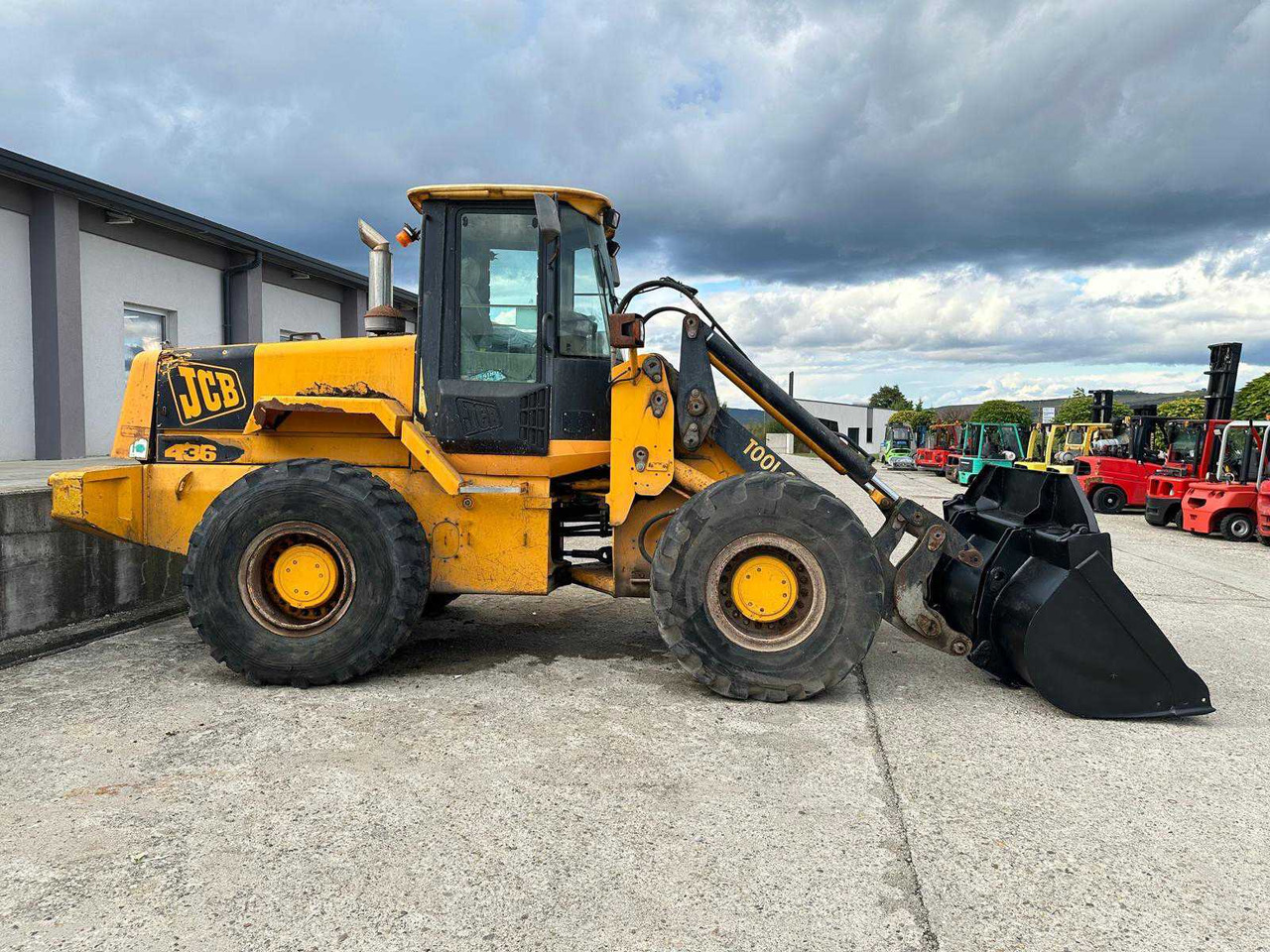 JCB - 436 - WHEEL LOADER - 2001 - Chargeuse sur pneus: photos 3 JCB - 436 - WHEEL LOADER - 2001 - Chargeuse sur pneus: photos 3