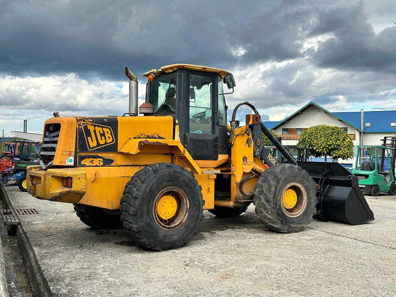 JCB - 436 - WHEEL LOADER - 2001 - Chargeuse sur pneus: photos 5 JCB - 436 - WHEEL LOADER - 2001 - Chargeuse sur pneus: photos 5