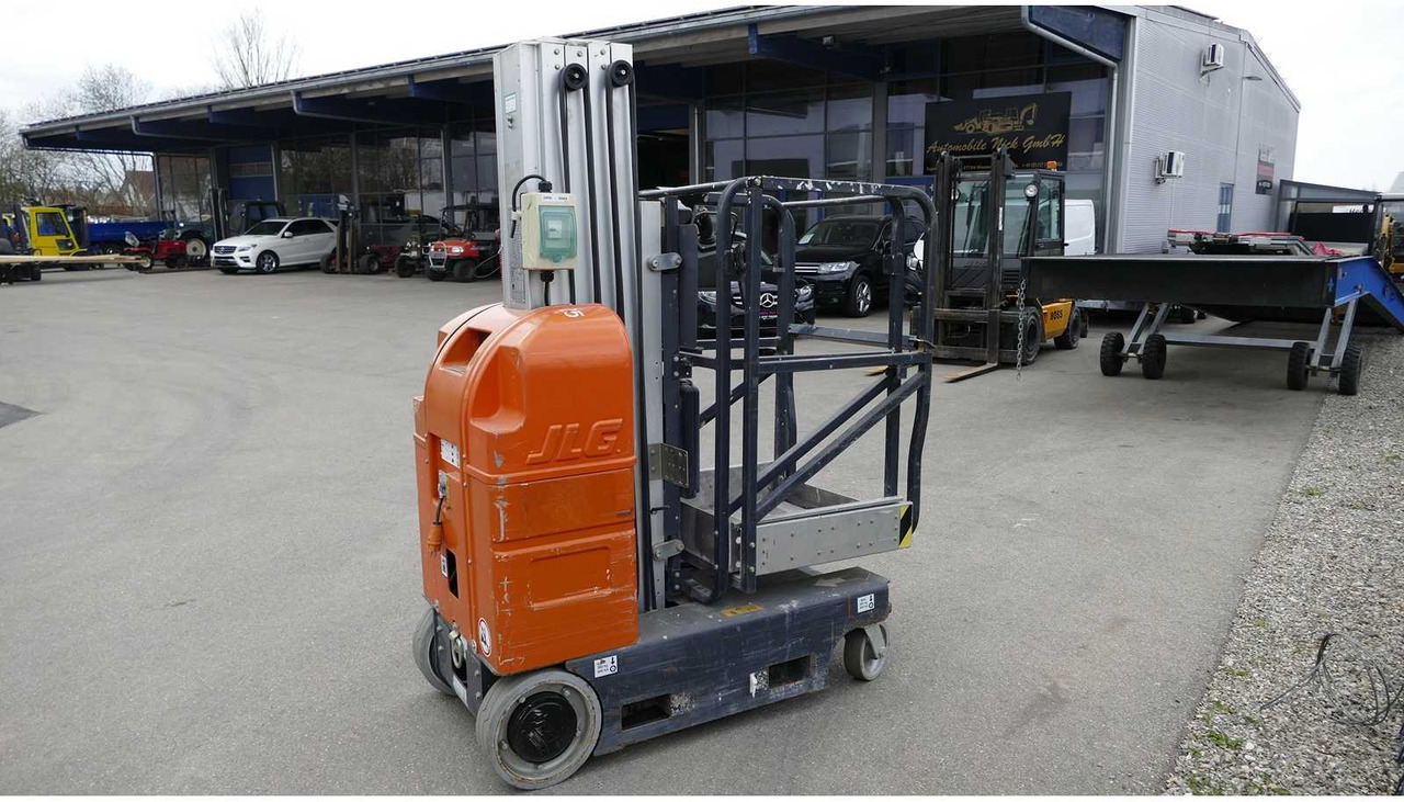 JLG 22MVL - Nacelle: photos 1 JLG 22MVL - Nacelle: photos 1