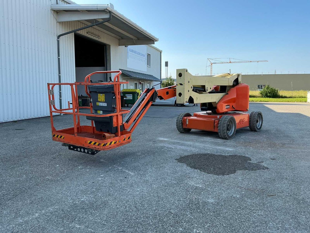JLG E450AJ - Nacelle: photos 4 JLG E450AJ - Nacelle: photos 4