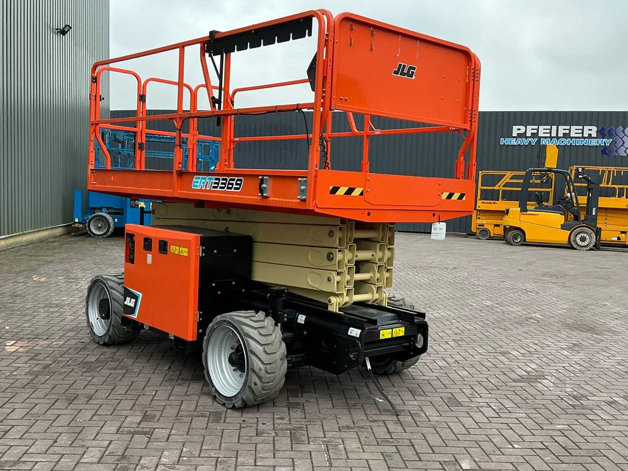 JLG ERT 3369 - Nacelle: photos 5 JLG ERT 3369 - Nacelle: photos 5