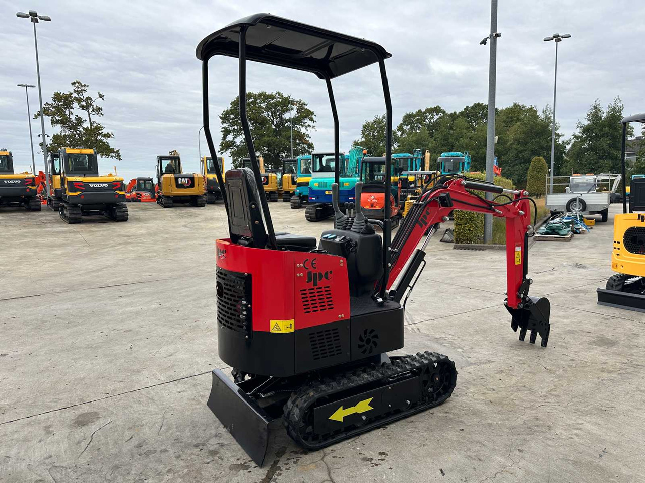 JPC HT12 - Mini pelle: photos 4 JPC HT12 - Mini pelle: photos 4