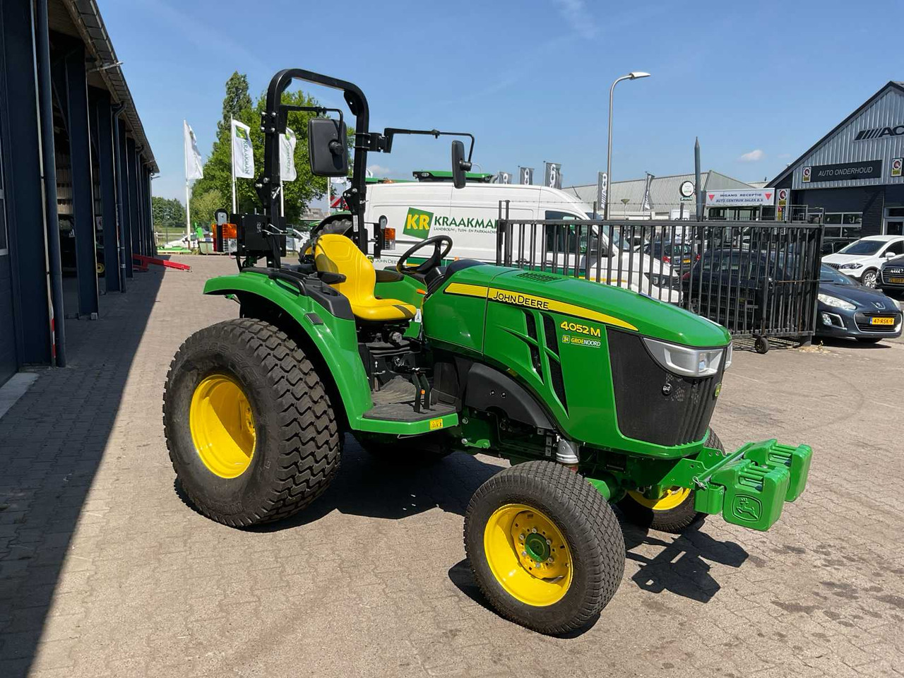 John Deere 4052M - Micro tracteur: photos 3 John Deere 4052M - Micro tracteur: photos 3