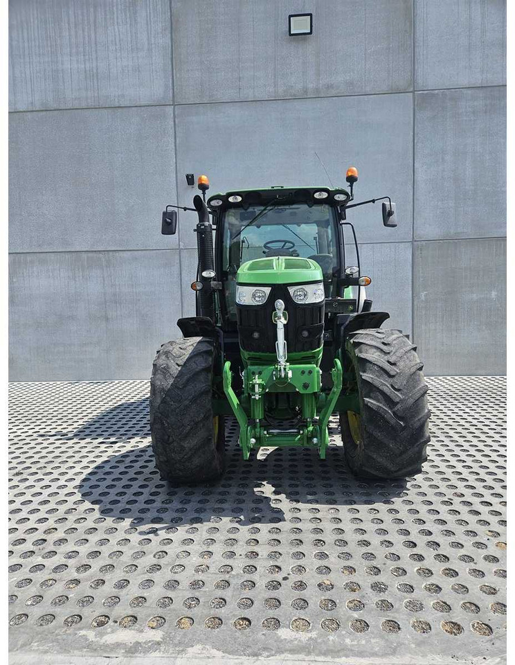 John Deere 6150R - Tracteur agricole: photos 3 John Deere 6150R - Tracteur agricole: photos 3