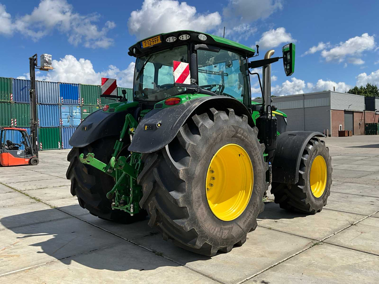 John Deere 6R 215 - Tracteur agricole: photos 3 John Deere 6R 215 - Tracteur agricole: photos 3
