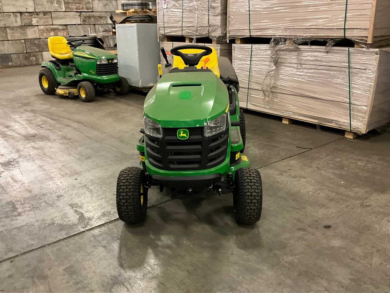John Deere X117R - Motofaucheuse: photos 3 John Deere X117R - Motofaucheuse: photos 3