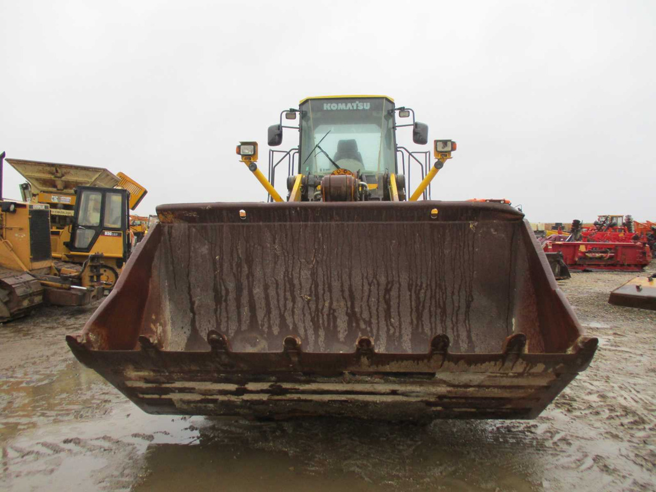 KOMATSU WA 480 5H WHEEL LOADER - Chargeuse sur pneus: photos 2 KOMATSU WA 480 5H WHEEL LOADER - Chargeuse sur pneus: photos 2