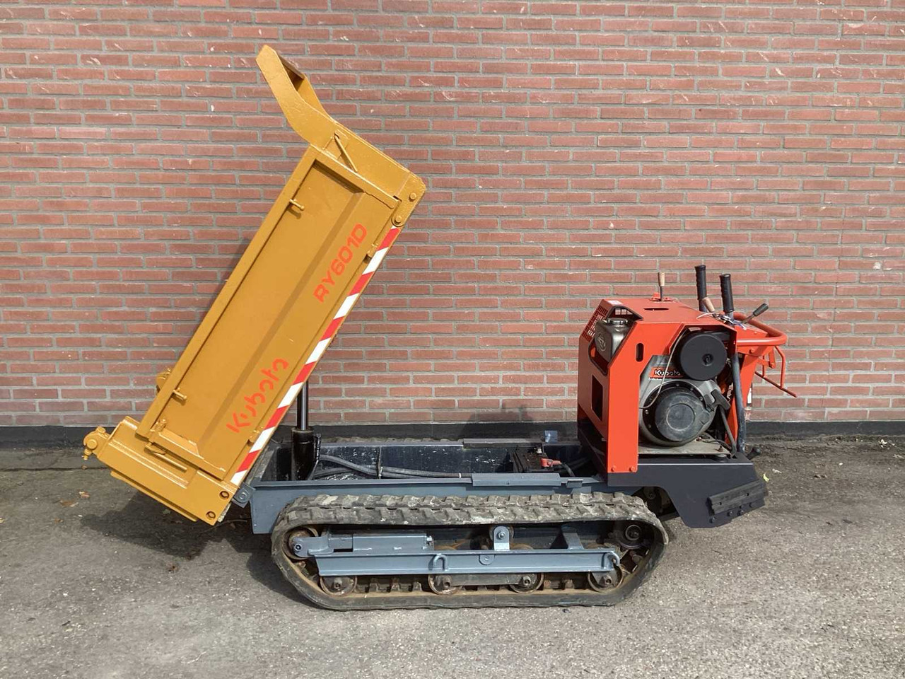 KUBOTA RY601D-3 - Tombereau: photos 3 KUBOTA RY601D-3 - Tombereau: photos 3
