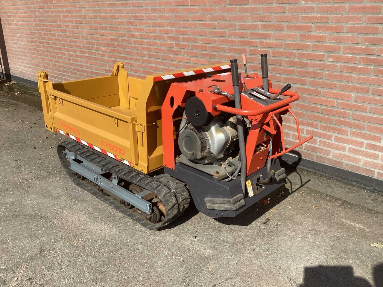 KUBOTA RY601D-3 - Tombereau: photos 4 KUBOTA RY601D-3 - Tombereau: photos 4