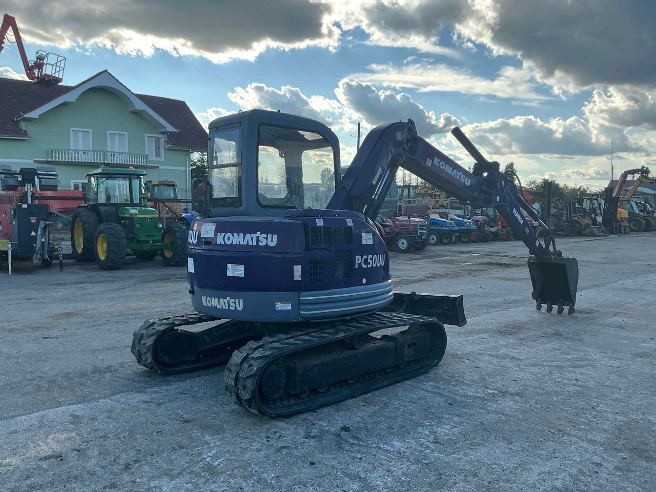 Komatsu PC50 UU-2 - Mini pelle: photos 1 Komatsu PC50 UU-2 - Mini pelle: photos 1